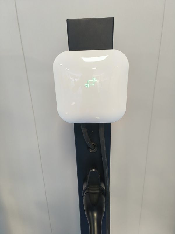 GBT Wallbox Ac ชาร์จรถไฟฟ้า Ev ชาร์จแบบ Pure Type2 3 Phase 11kw สําหรับ Tesla