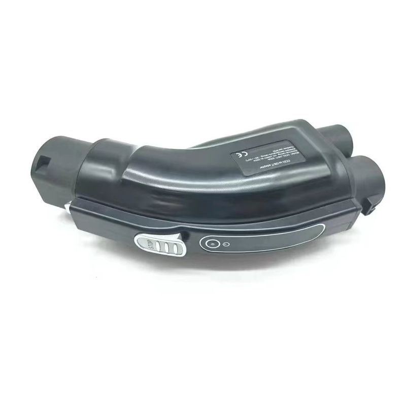 การชาร์จแบบ DC EV Adapter CCS1 ไปยังตัวเชื่อม GBT Ev การชาร์จเร็ว Plug 200a Dc Combo Adapter