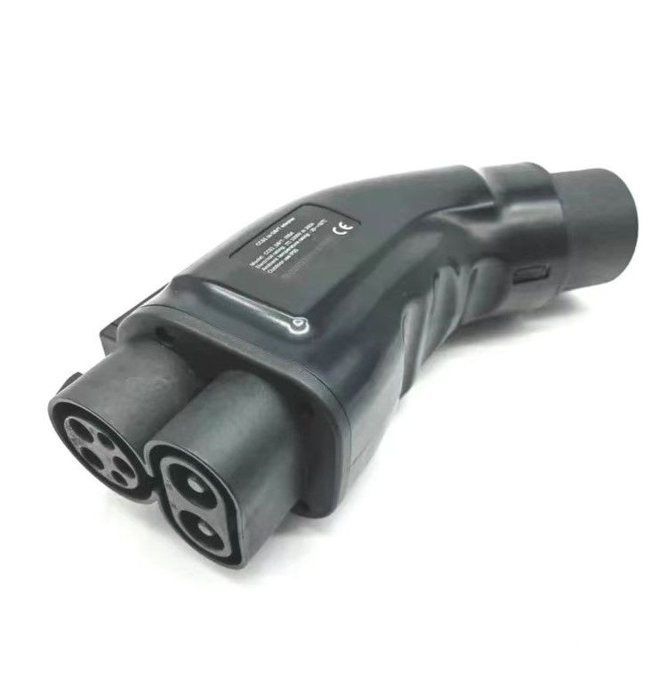 การชาร์จแบบ DC EV Adapter CCS1 ไปยังตัวเชื่อม GBT Ev การชาร์จเร็ว Plug 200a Dc Combo Adapter